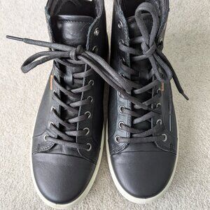 ECCO black Soft 7 Women's Leather High-Top Sneaker Size 9-9.5